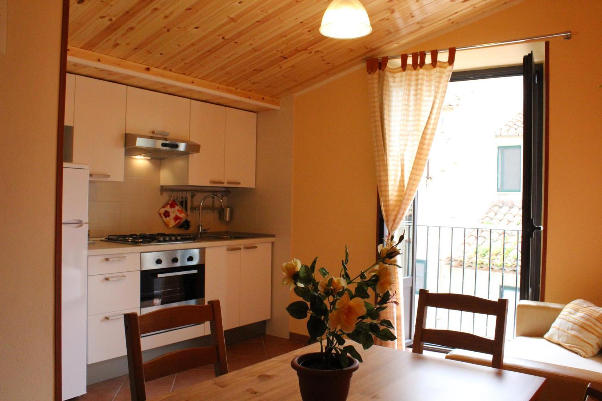 Gaia Holidays Apartments Cefalù Szoba fotó