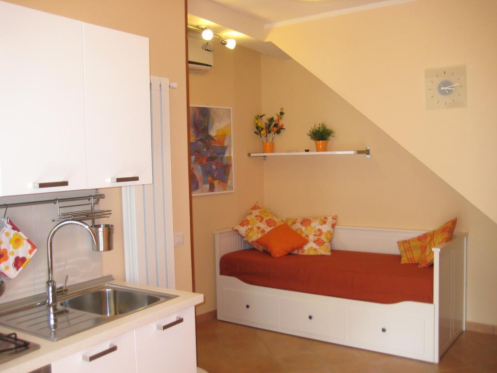Gaia Holidays Apartments Cefalù Szoba fotó